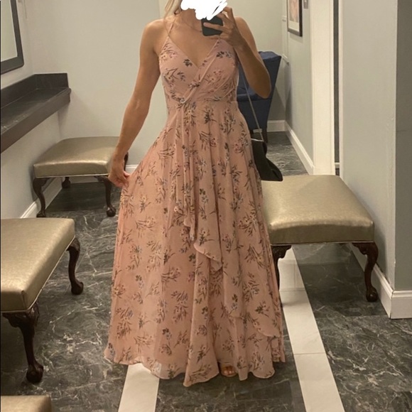 Lulus Dresses & Skirts - Lulus blush pink floral dress